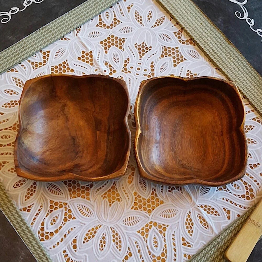 Vintage Set of 5 Monkey Pod Wood Salad Bowls
